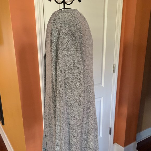 Liz Claiborne Argyle Sweater - Picture 6 of 6